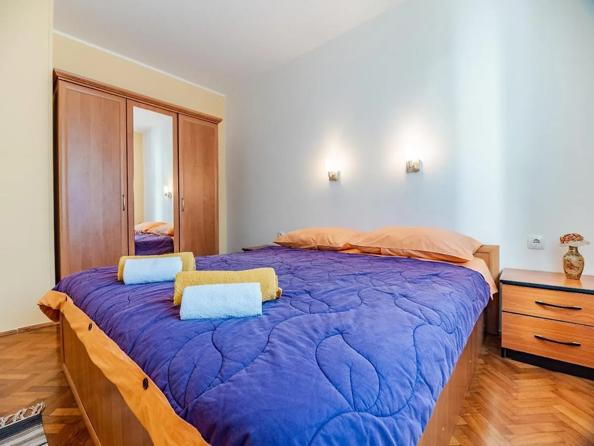 Villa Mimoza Banjole Guest house